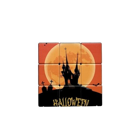 Halloween Themed Cube/Twist Puzzle! - Picture 8 of 9